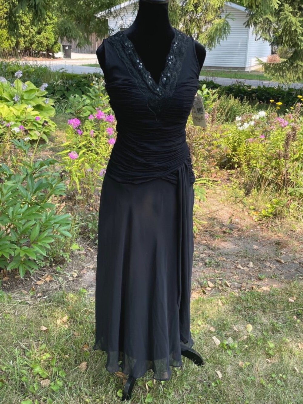 NWT Vintage Y2K Sangria Dress Hoco Formal Ruched Layered V Neck Flowy 6 Goth Emo